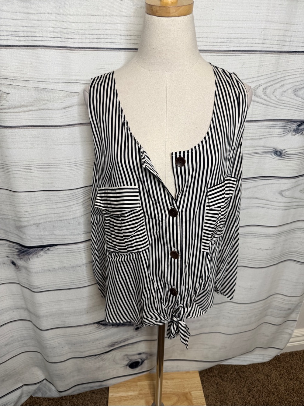 a.n.a Black & White Vertical Stripe Tie-Hem Button Front Top